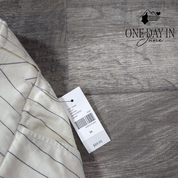 Lane Bryant Mid Rise Wide Leg Pants Size 16 - Picture 2 of 6